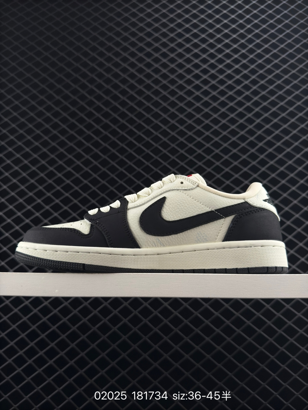 Travis Scott x Air Jordan 1 ” Reverse Mocha “